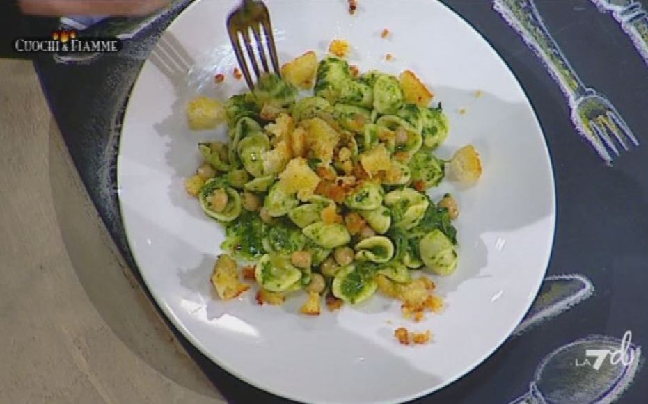 Pasta con broccoli e ceci (la massa&nbsp;salentina)
