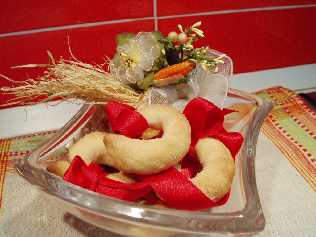 Taralli dolci al vino (Sweet biscuits with&nbsp;wine)