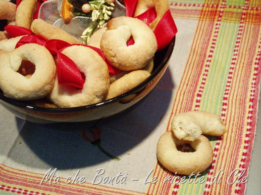 Taralli dolci al vino