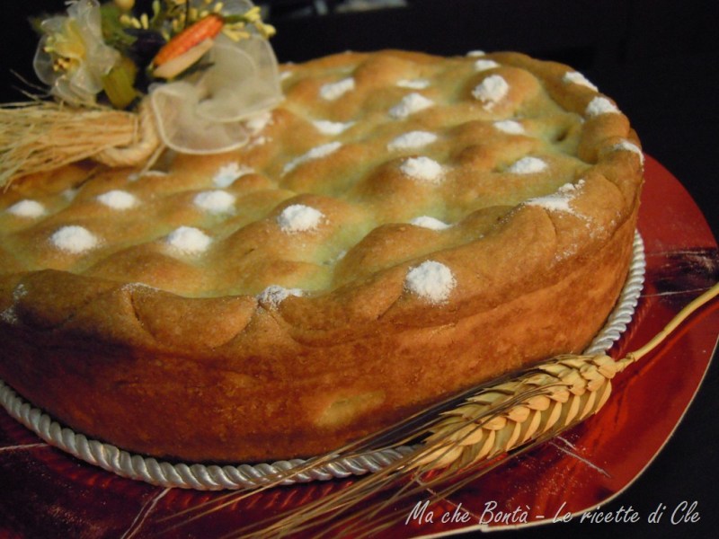 Crostata di pane e mele (senza uova e senza lattosio)&ndash;Apple and bread pie (eggs and lactose&nbsp;free)