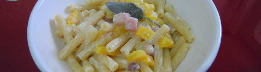 Pasta con i peperoni profumata alla salvia (Macaroni and&nbsp;peppers)