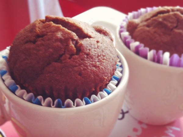 Muffin cioccolato e pere per tutti (Cocoa and pears muffin for&nbsp;everyone)