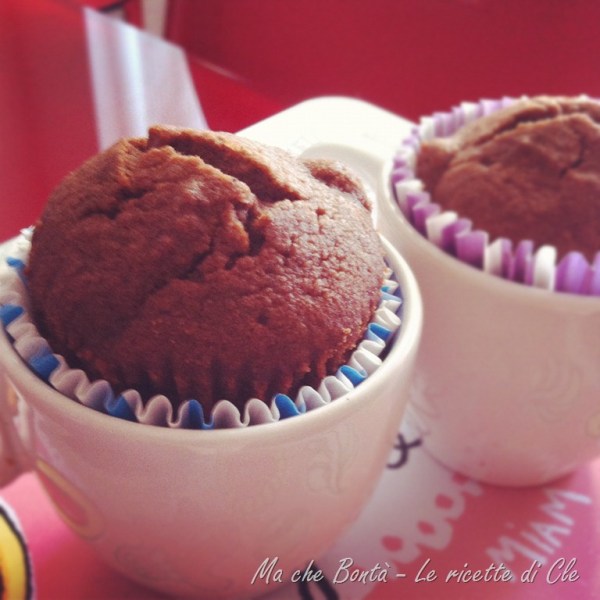 Muffin cioccolato e pere per tutti (Cocoa and pears muffin for&nbsp;everyone)