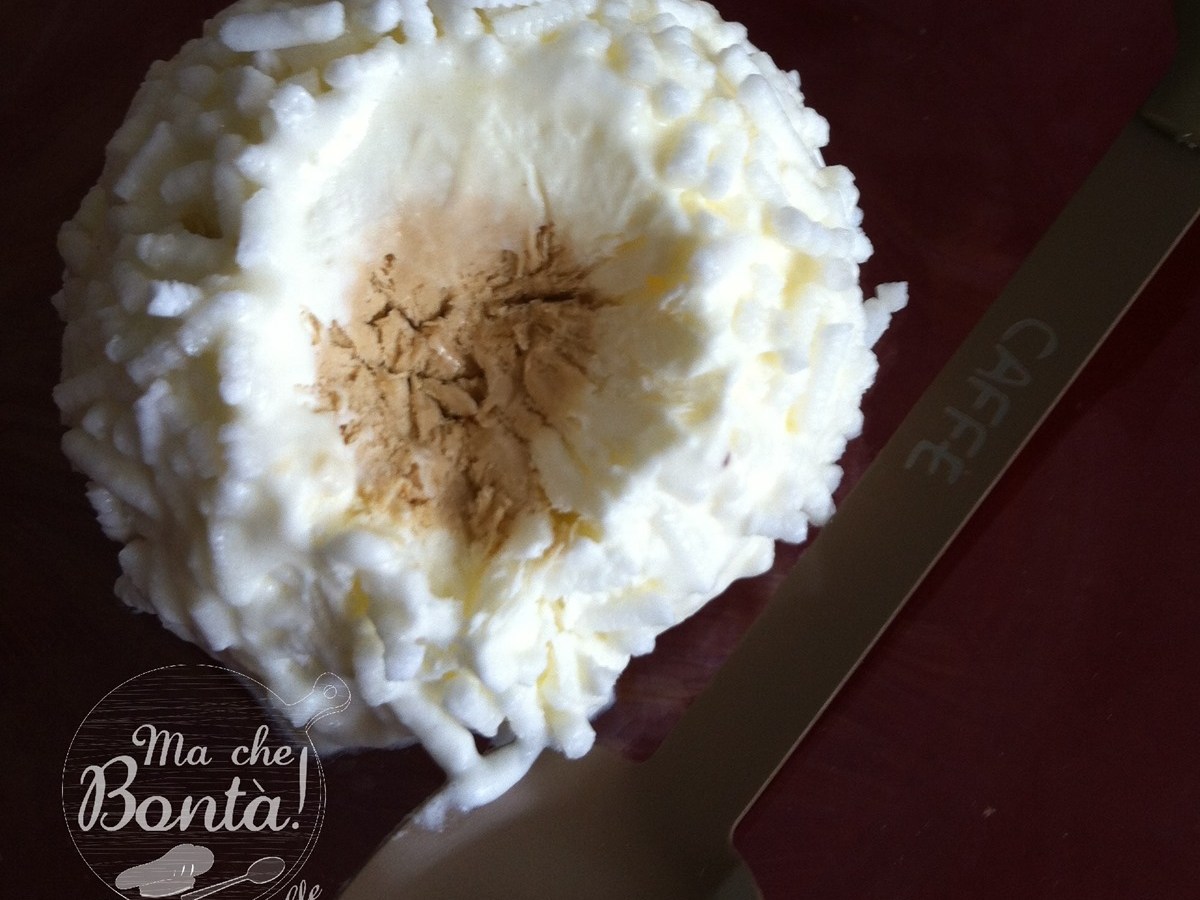 Tartufo bianco semifreddo di Cle (White truffle&nbsp;icecream)