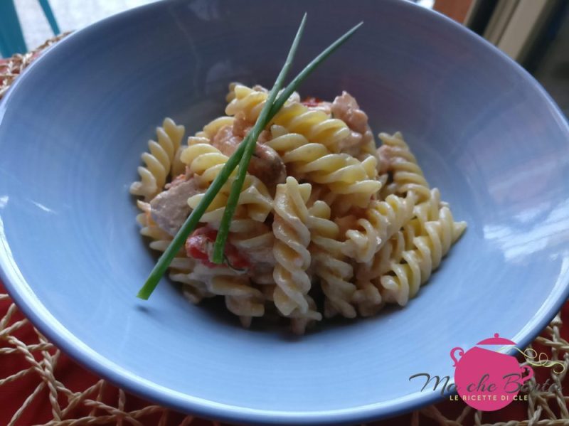 Pasta con tonno e salmone (Tuna and Salmon cream&nbsp;pasta)