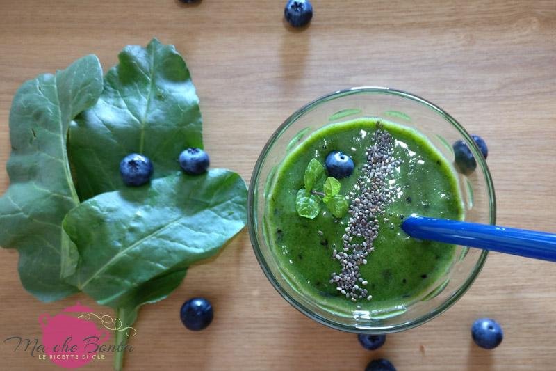 blueberry-green-smoothie