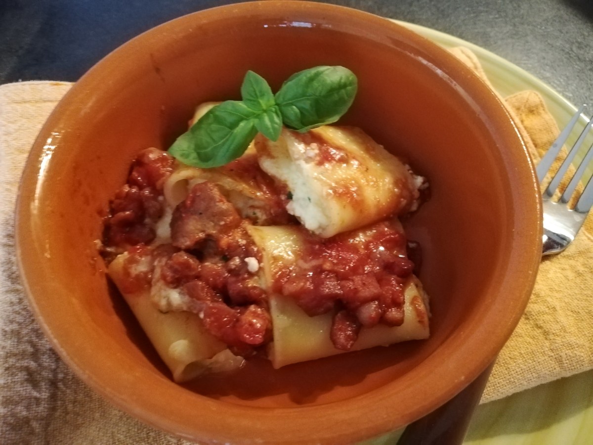 Paccheri gratinati con ricotta e salsiccia&nbsp;(Videoricetta)