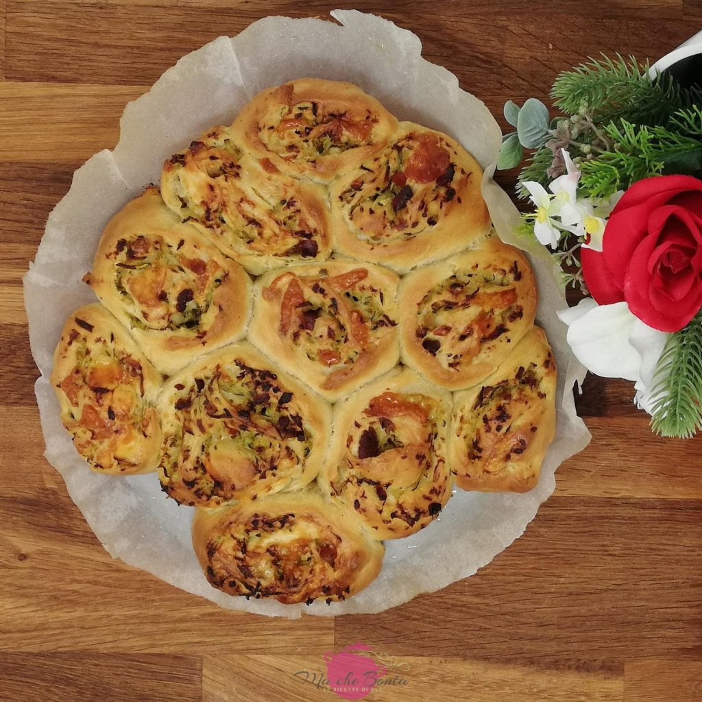 Girelle di ricotta speck e&nbsp;zucchine