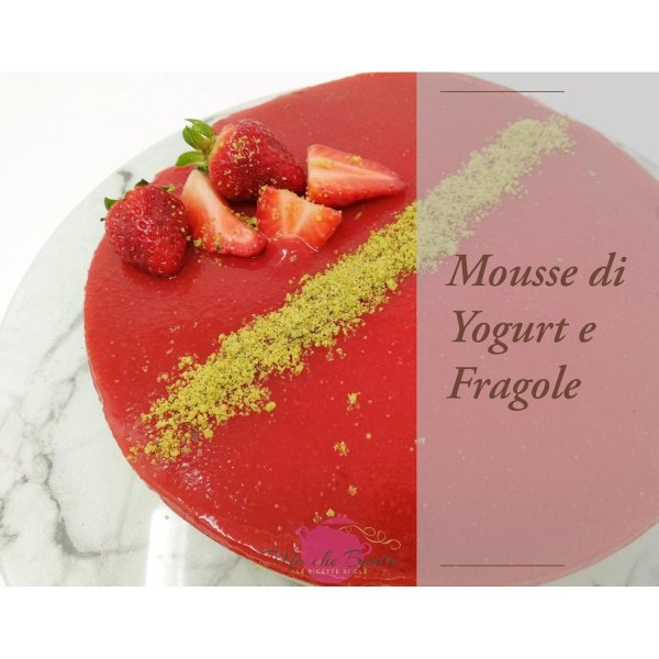 mousse-di-yogurt-e-fragole