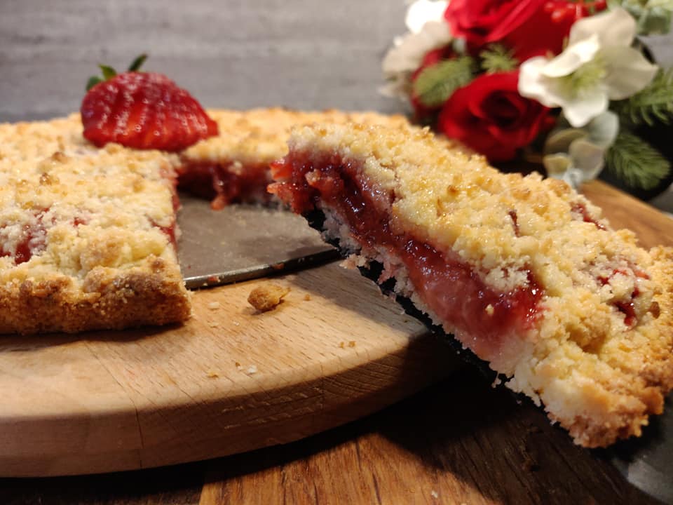Sbrisolona alle Fragole (Strawberry Crumble&nbsp;Tarte)