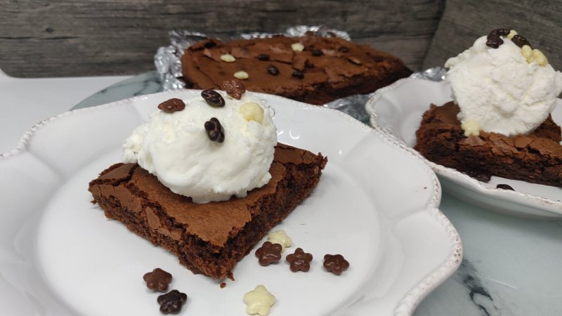 Brownie-caldo-con-gelato