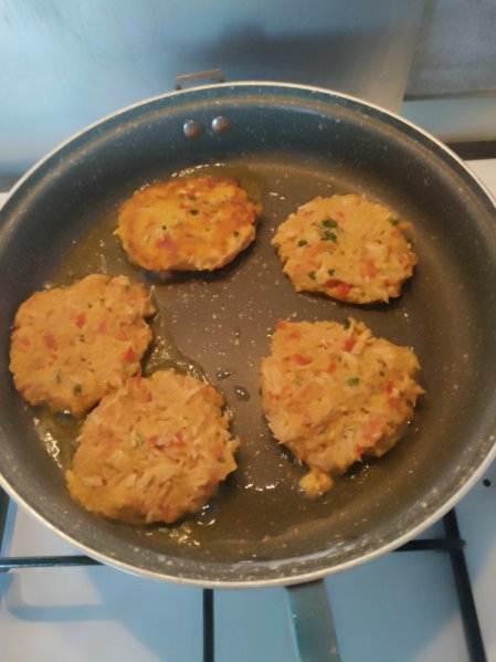 cottura-hamburgher-di-salmone