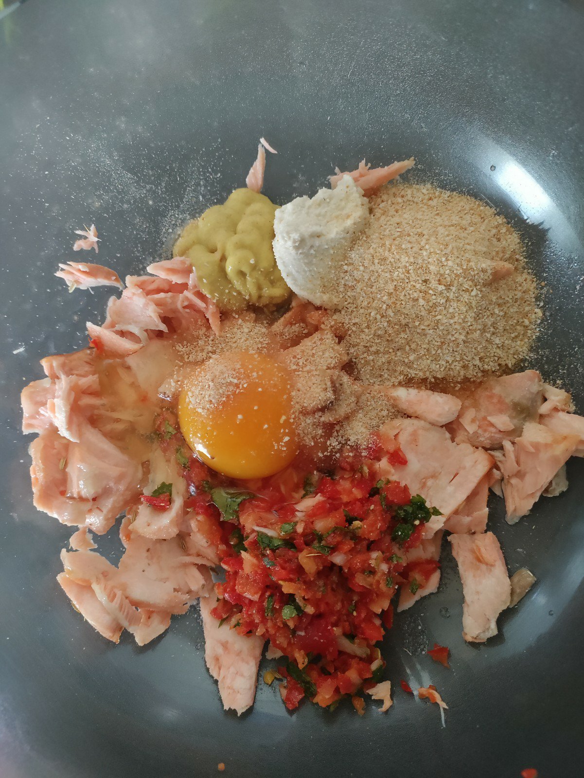 ingredienti-hamburgher-di-salmone