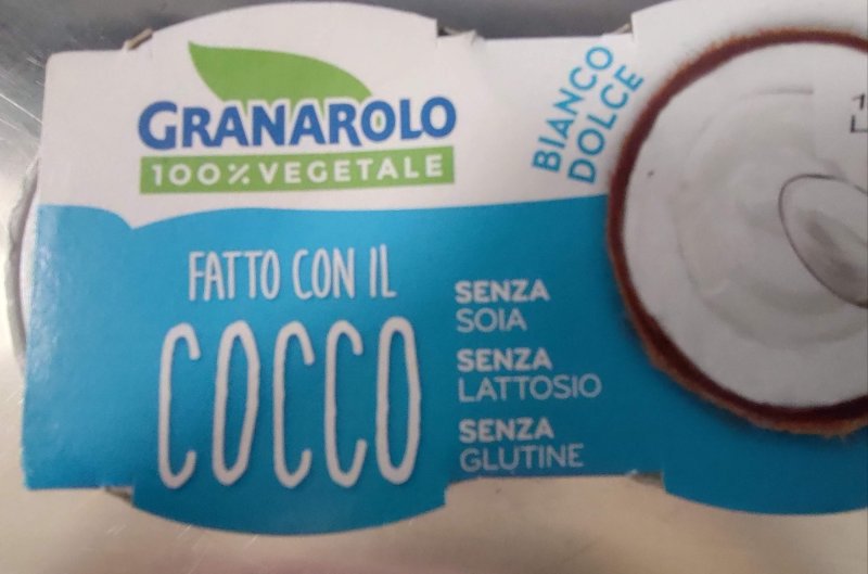 yogurt-a-base-di-latte-di-cocco-granarolo-dettaglio-confezione
